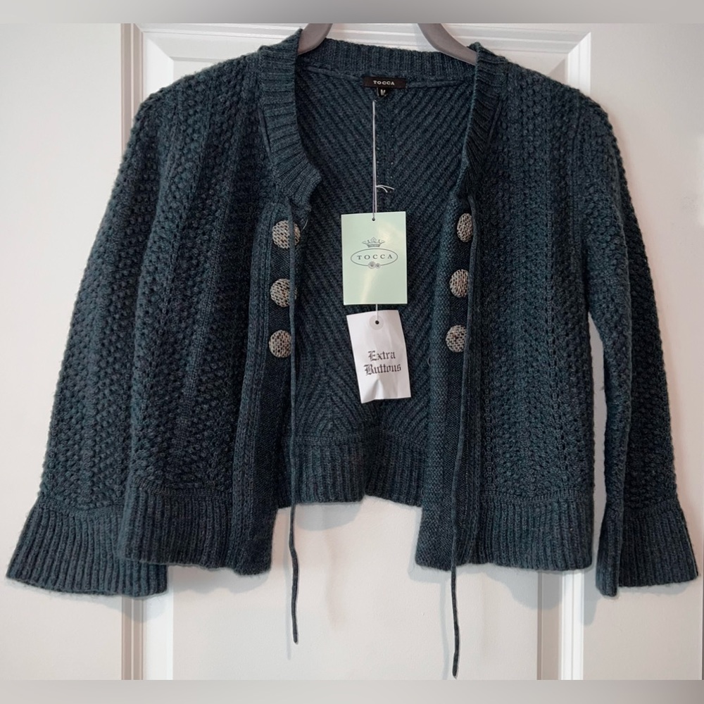TOCCA Knit Wool Cute Cropped
Cardigan Sweater Sz.M